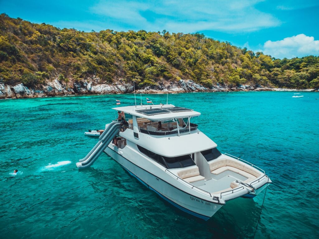 Phi Phi Sunset Tour from Phuket