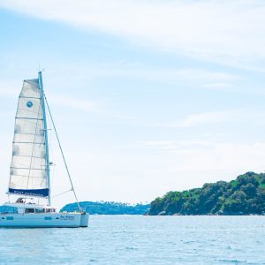Lagoon400-3 (1)