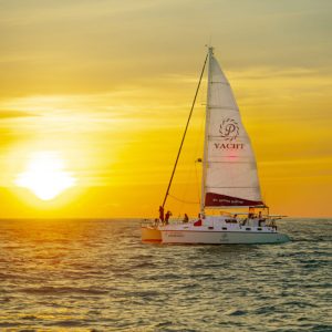 phuket-day-trips-catamaran-sunset-tour.NKP03_001
